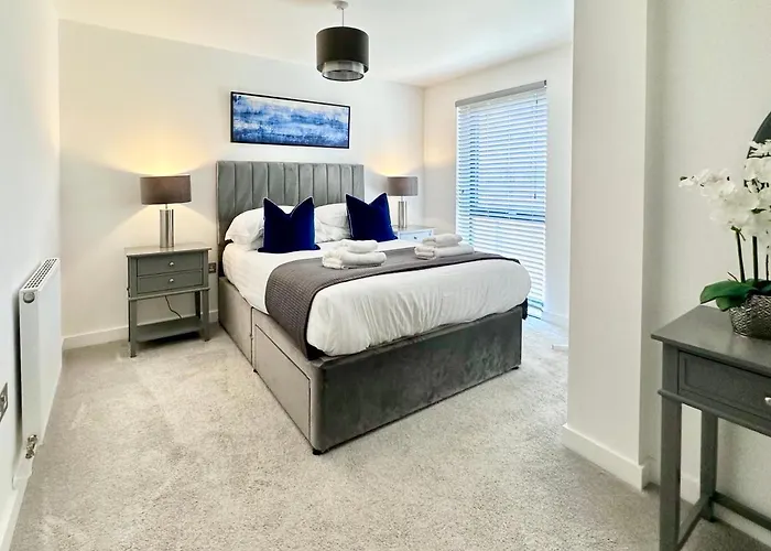 Icona Luxury With Minster Views & Allocated Parking York