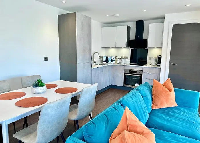 Icona Luxury With Minster Views & Allocated Parking *