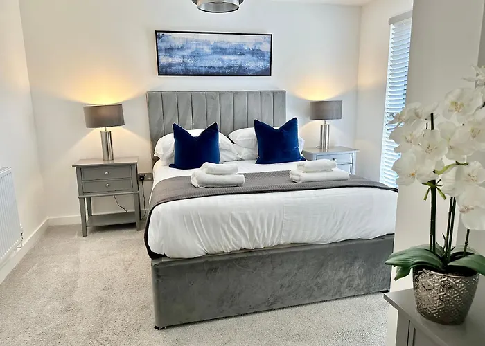 Icona Luxury With Minster Views & Allocated Parking Apartment *