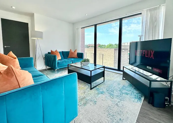 Icona Luxury With Minster Views & Allocated Parking