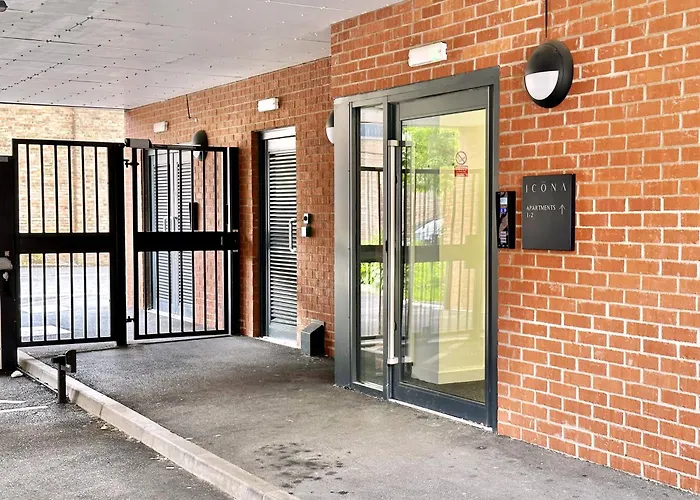 Icona Luxury With Minster Views & Allocated Parking York