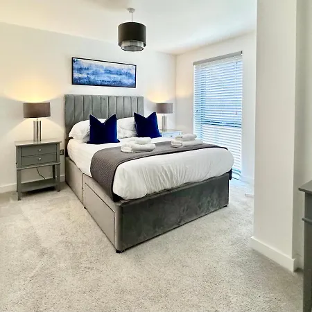 Icona Luxury With Minster Views & Allocated Parking York